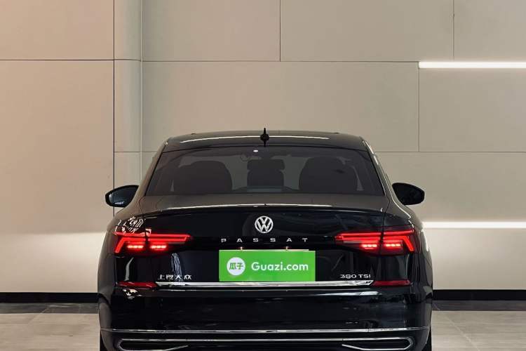 Used Volkswagen Passat 2019 380TSI Luxury Edition China VI Standard Exterior 4