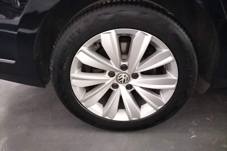 Used Volkswagen Passat 2019 330TSI Elite Edition China VI Exterior 4