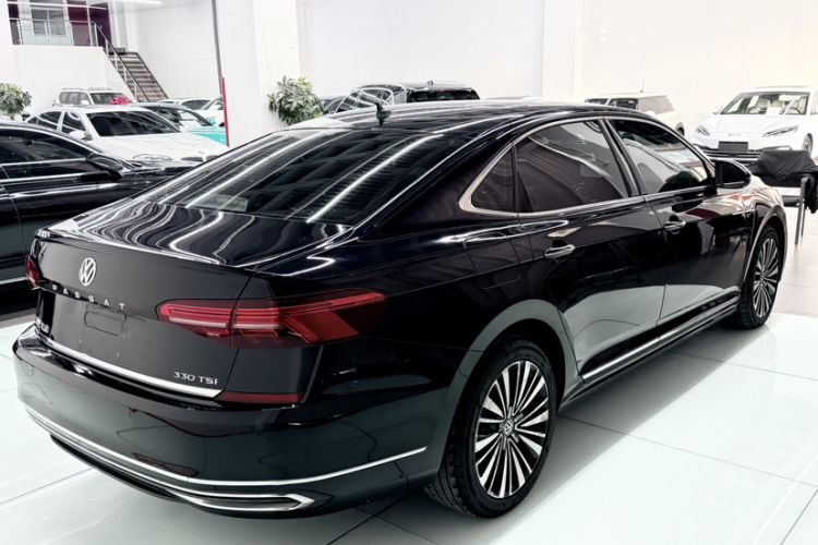 Used Volkswagen Passat 2019 330TSI Luxury Edition China VI Standard Exterior 4