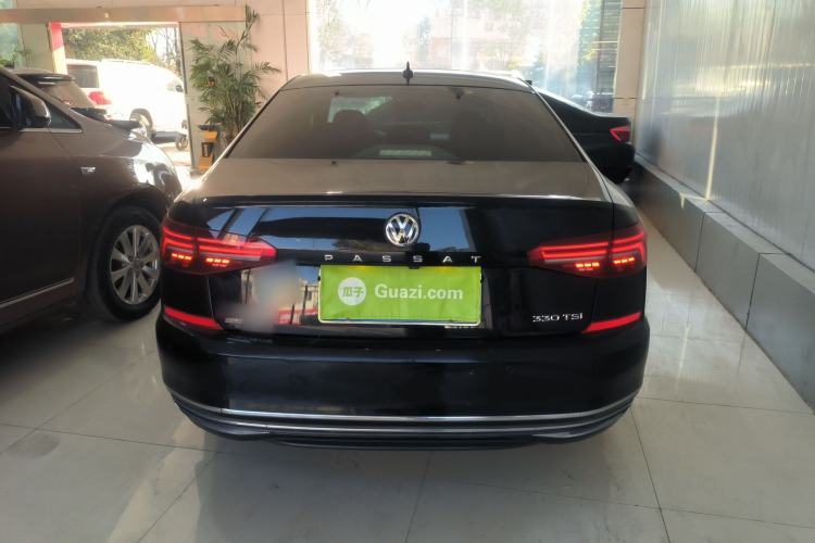 Used Volkswagen Passat 2019 330TSI Elite Edition China VI Exterior 4