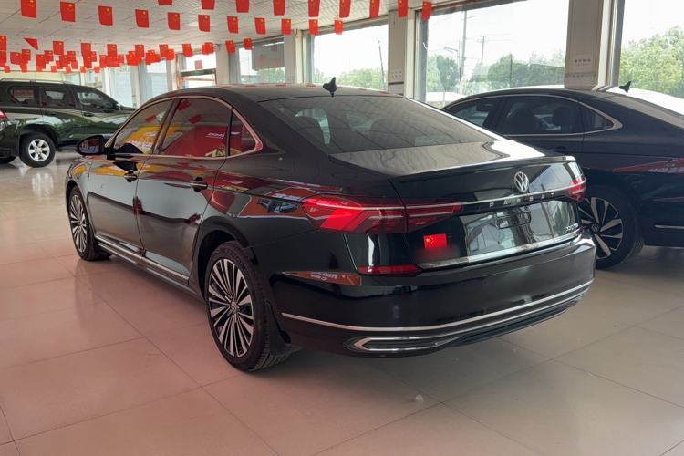 Used Volkswagen Passat 2019 330TSI Luxury Edition China VI Standard Exterior 5