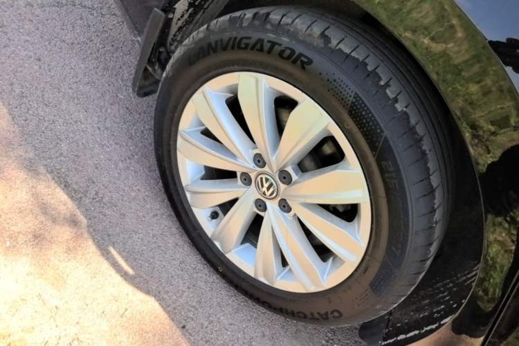 Used Volkswagen Passat 2019 330TSI Elite Edition China VI Exterior 5