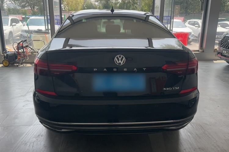 Used Volkswagen Passat 2019 330TSI Elite Edition China VI Exterior 5