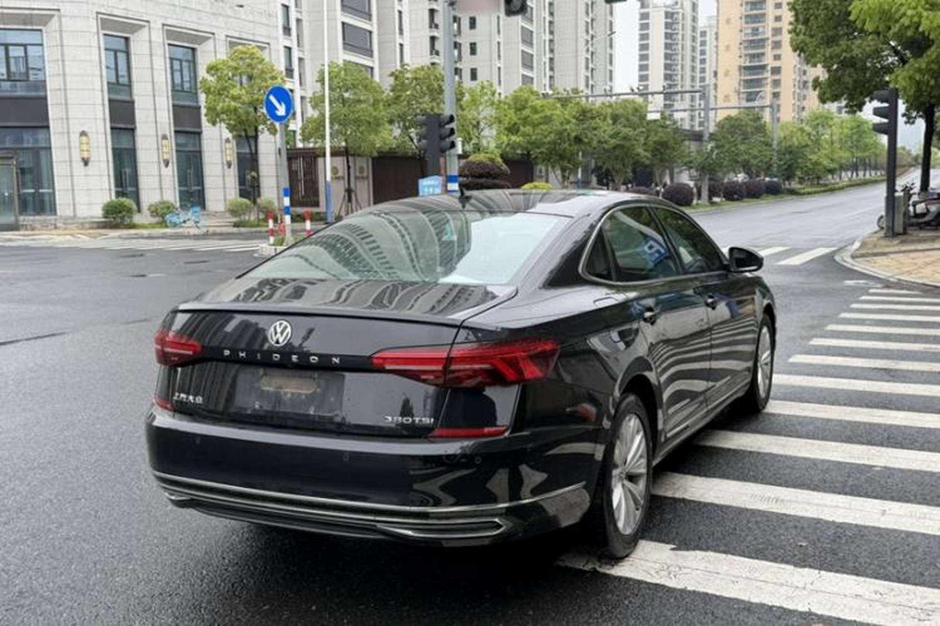 Used Volkswagen Passat 2019 330TSI Elite Edition China VI Exterior 5