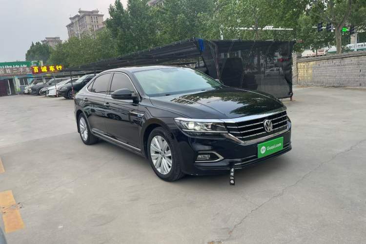 Used Volkswagen Passat 2019 330TSI Elite Edition China VI Exterior 5