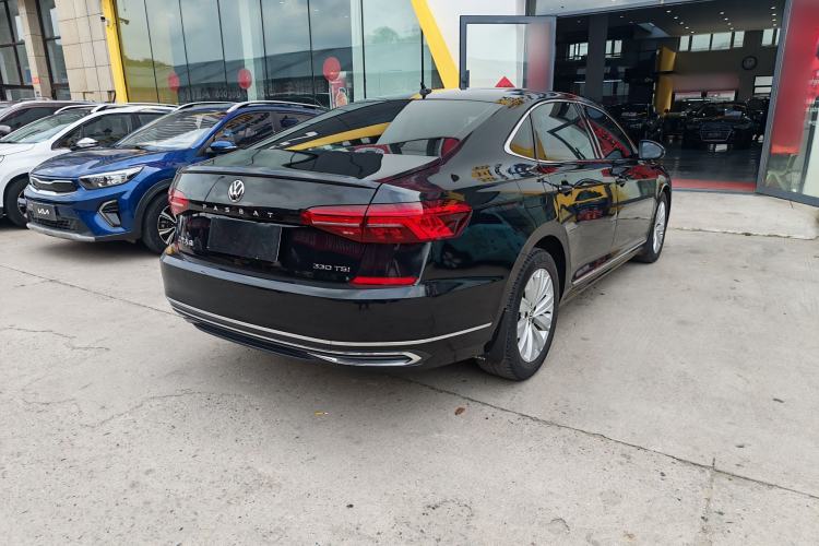 Used Volkswagen Passat 2019 330TSI Elite Edition China VI Exterior 5
