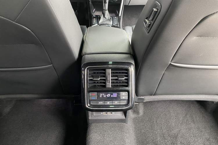 Used Volkswagen Passat 2019 330TSI Luxury Edition China V Standard Exterior 6