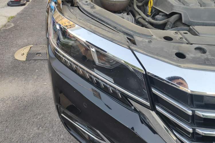 Used Volkswagen Passat 2019 330TSI Luxury Edition China VI Standard Exterior 6