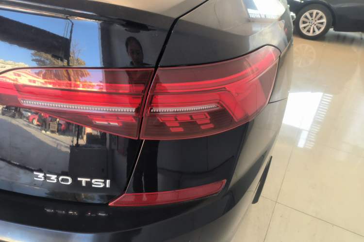 Used Volkswagen Passat 2019 330TSI Elite Edition China VI Exterior 6