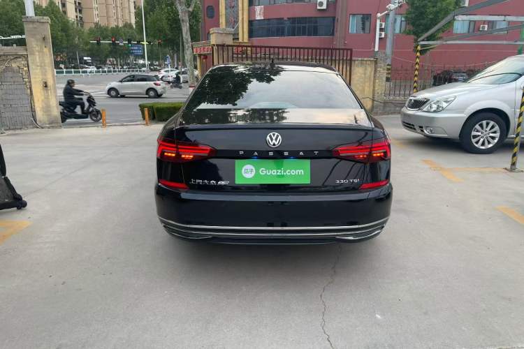 Used Volkswagen Passat 2019 330TSI Elite Edition China VI Exterior 7