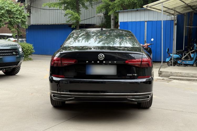 Used Volkswagen Passat 2019 330TSI Elite Edition China VI Exterior 7