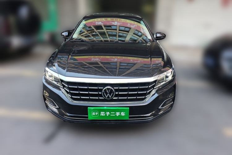 Used Volkswagen Passat 2019 330TSI Elite Edition China VI Front