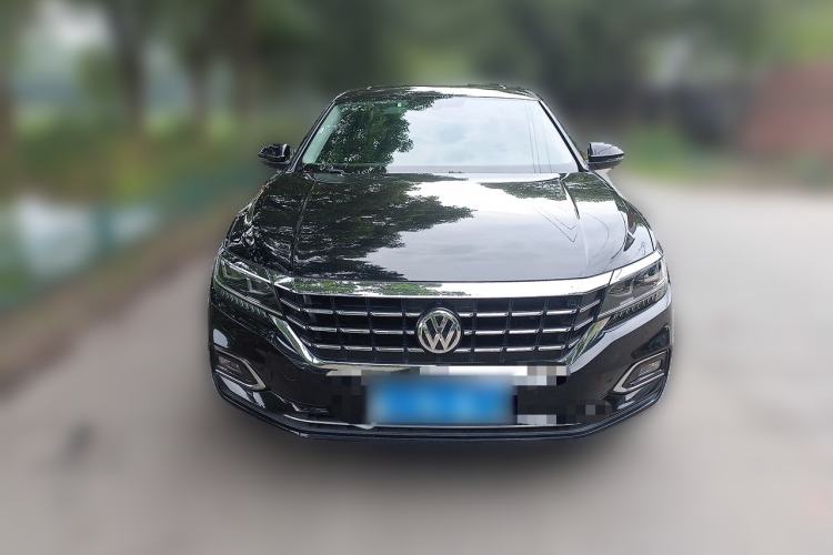 Used Volkswagen Passat 2019 330TSI Luxury Edition China VI Standard Front