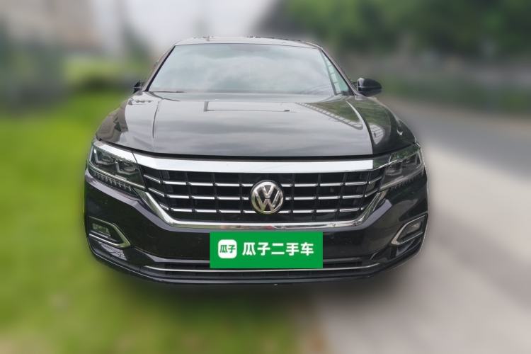 Used Volkswagen Passat 2019 330TSI Luxury Edition China VI Standard Front