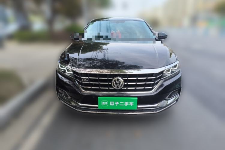 Used Volkswagen Passat 2019 330TSI Luxury Edition China VI Standard Front