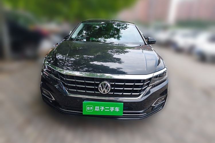 Used Volkswagen Passat 2019 330TSI Luxury Edition China VI Standard Front