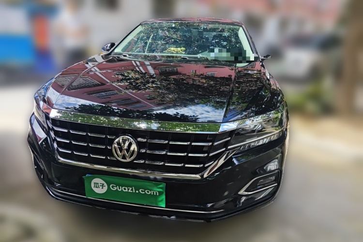 Used Volkswagen Passat 2019 330TSI Luxury Edition China VI Standard Front