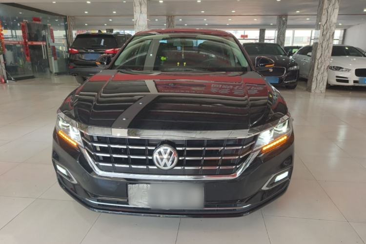 Used Volkswagen Passat 2019 330TSI Luxury Edition China V Standard Front