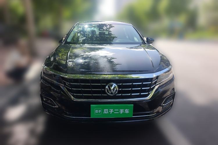 Used Volkswagen Passat 2019 330TSI Luxury Edition China VI Standard Front