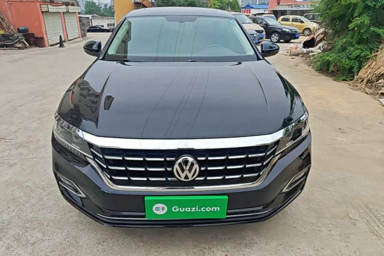 Used Volkswagen Passat 2019 380TSI Luxury Edition China VI Standard Front