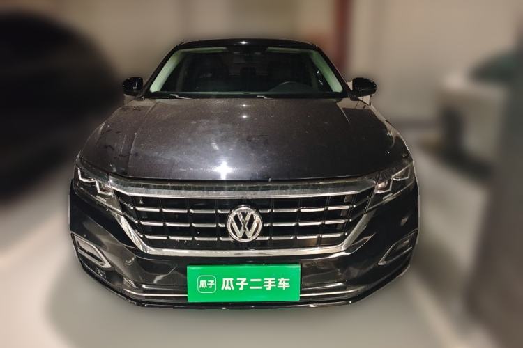 Used Volkswagen Passat 2019 330TSI Elite Edition China VI Front