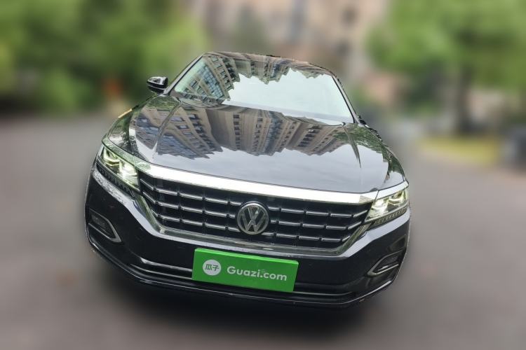 Used Volkswagen Passat 2019 330TSI Luxury Edition China VI Standard Front