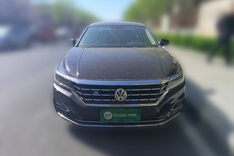 Used Volkswagen Passat 2019 330TSI Luxury Edition China VI Standard Front