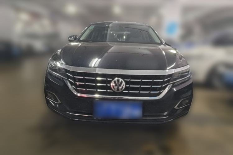 Used Volkswagen Passat 2019 330TSI Luxury Edition China VI Standard Front
