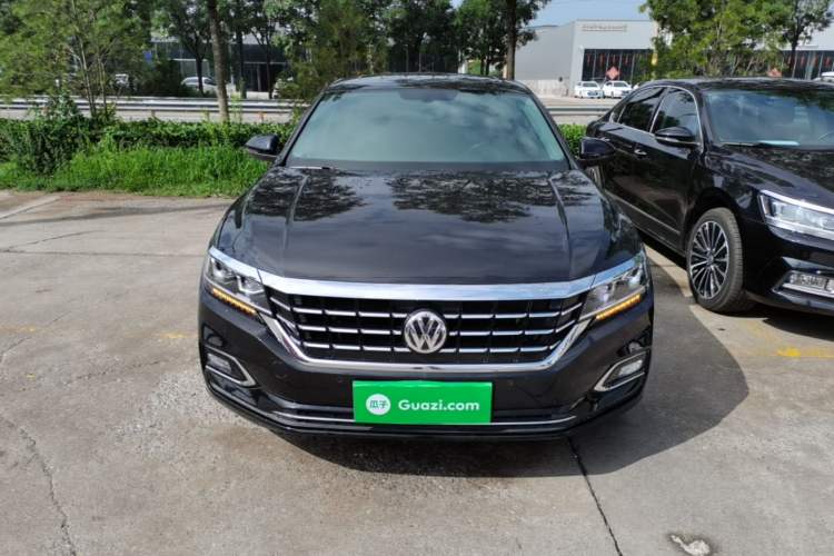 Used Volkswagen Passat 2019 380TSI Luxury Edition China VI Standard Front