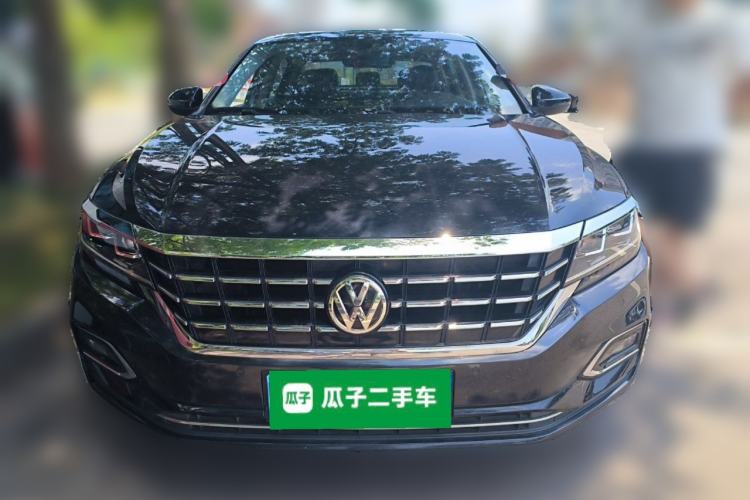 Used Volkswagen Passat 2019 330TSI Elite Edition China VI Front