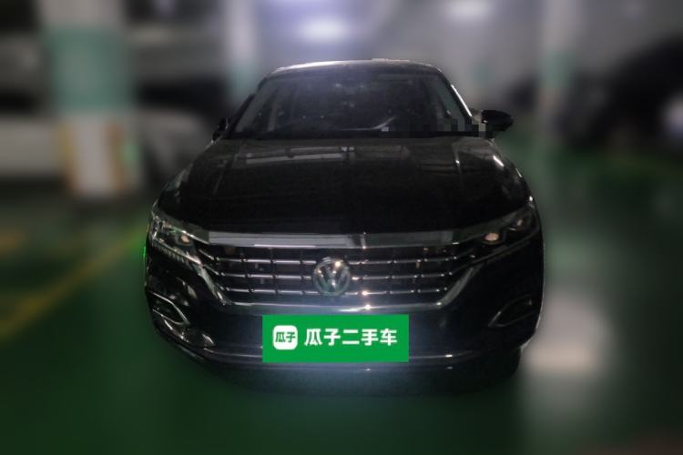 Used Volkswagen Passat 2019 330TSI Prestige Edition China VI Standard Front