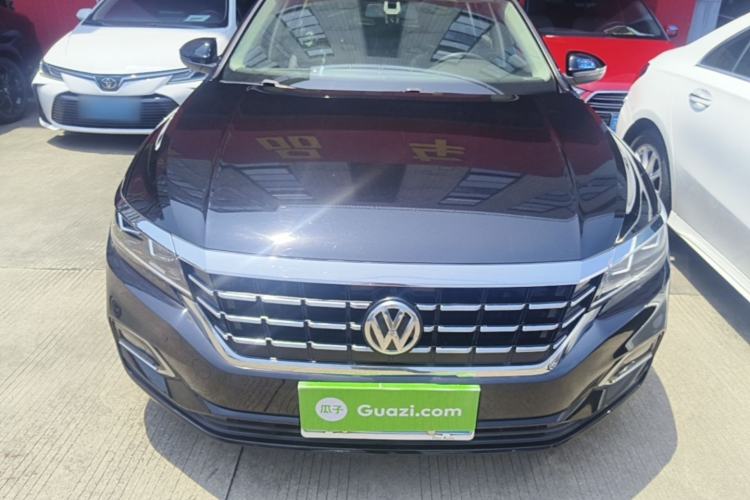 Used Volkswagen Passat 2019 280TSI Business Edition China VI Front