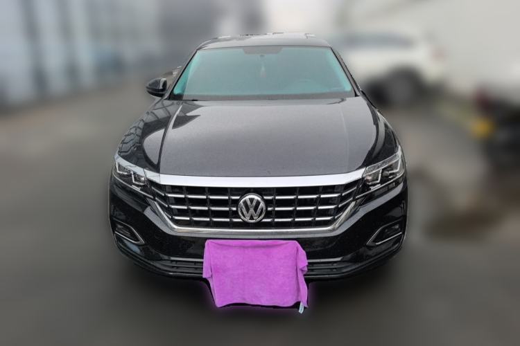 Used Volkswagen Passat 2019 280TSI Business Edition China VI Front