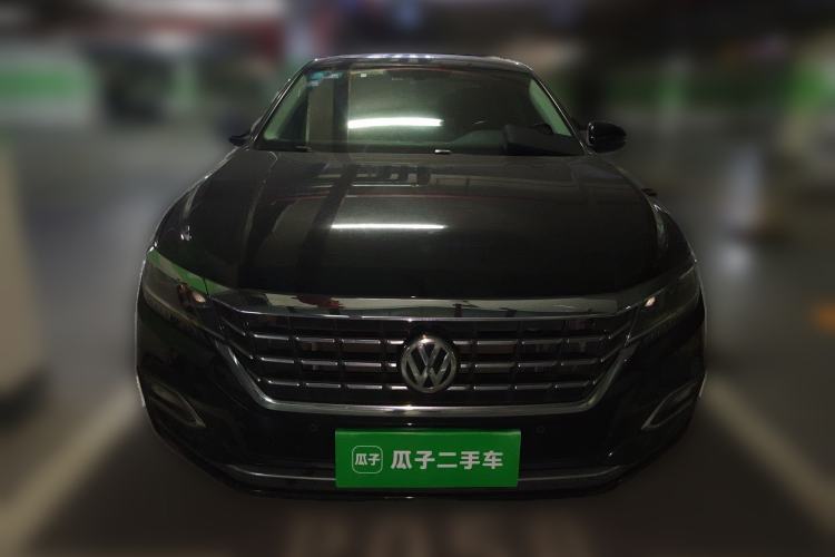 Used Volkswagen Passat 2019 330TSI Luxury Edition China VI Standard Front