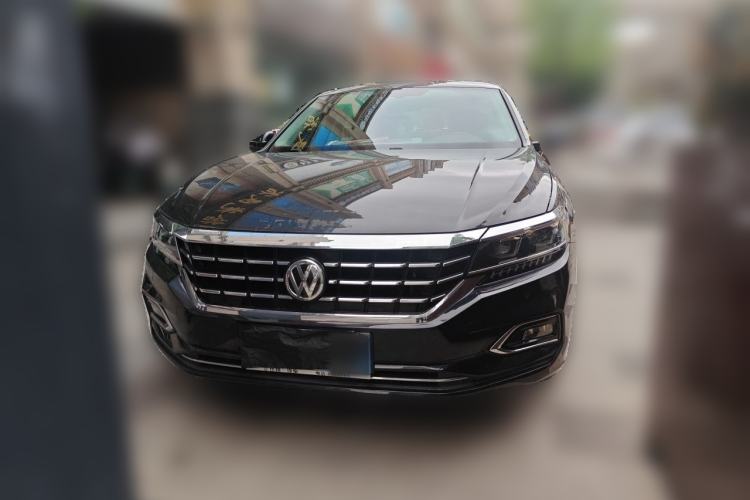 Used Volkswagen Passat 2019 330TSI Luxury Edition China VI Standard Front