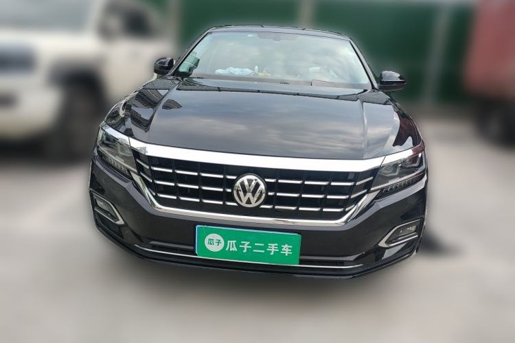 Used Volkswagen Passat 2019 330TSI Luxury Edition China VI Standard Front