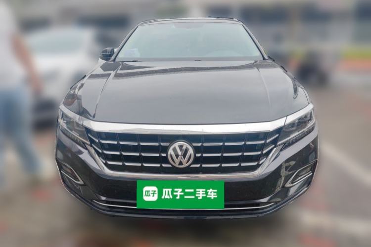Used Volkswagen Passat 2019 330TSI Luxury Edition China VI Standard Front