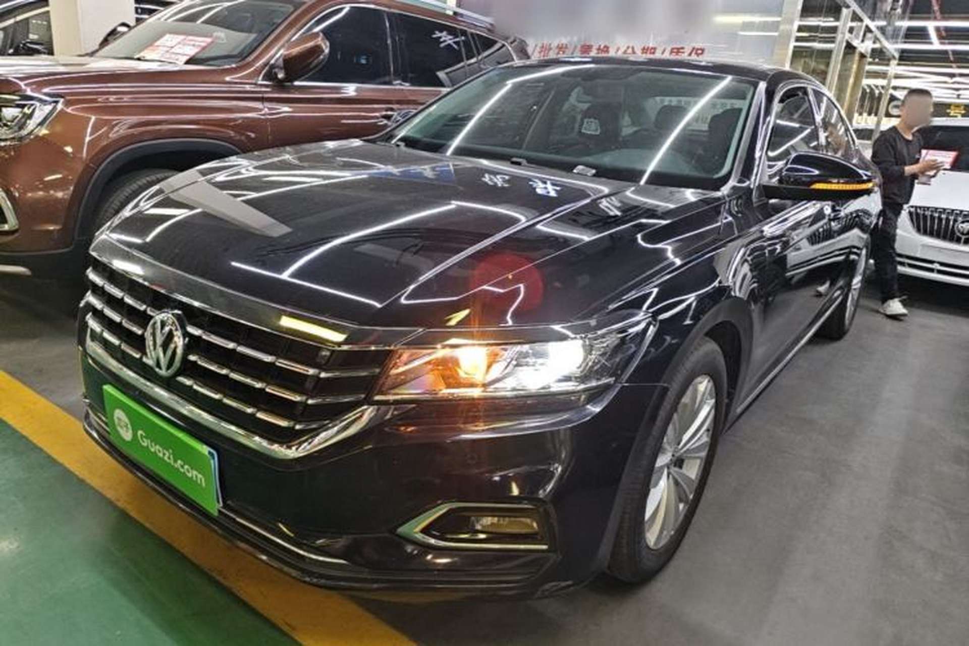 Used Volkswagen Passat 2019 330TSI Elite Edition China VI Front Left 45 Deg