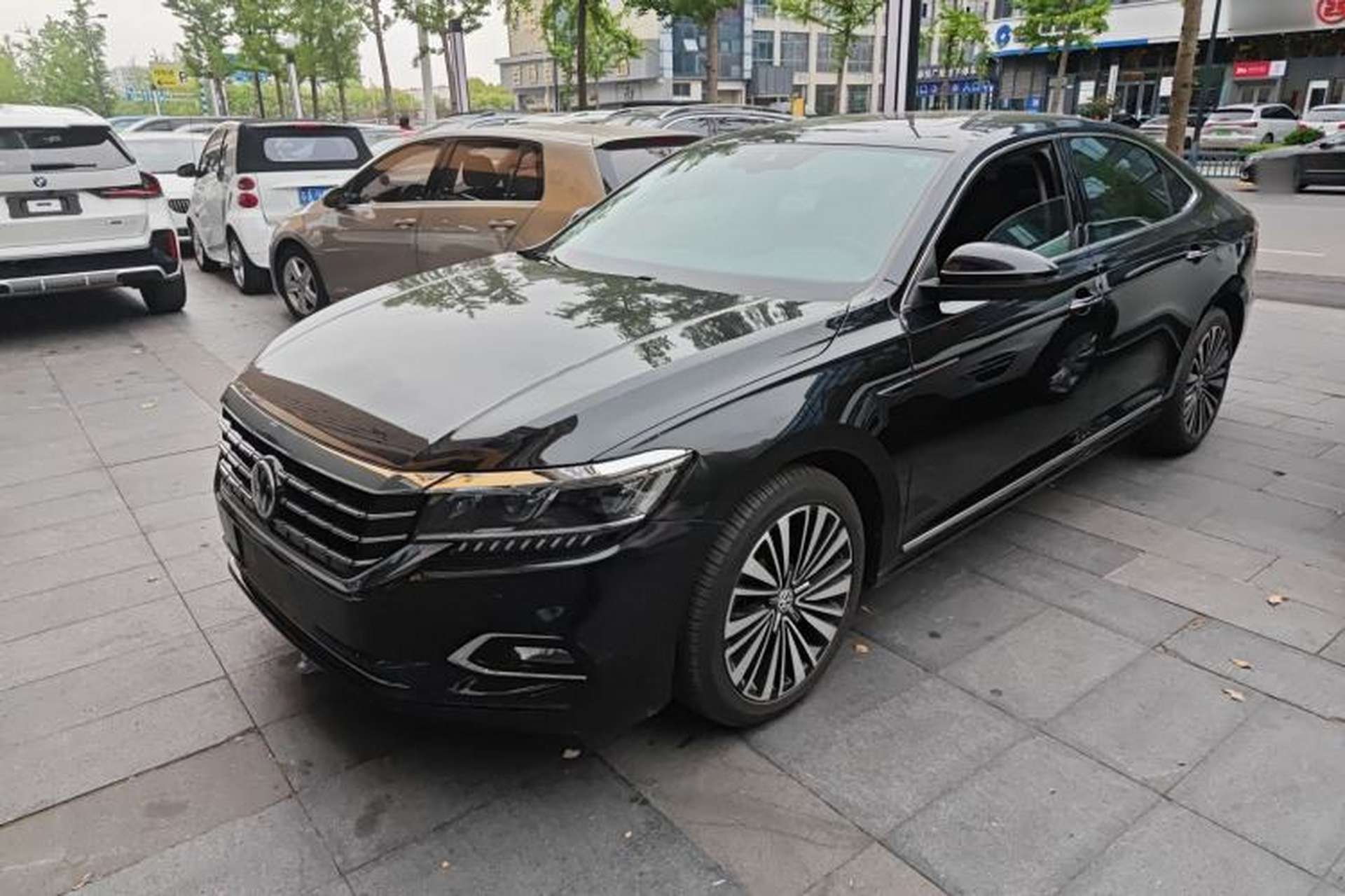 Used Volkswagen Passat 2019 330TSI Prestige Edition China V Standard Front Left 45 Deg