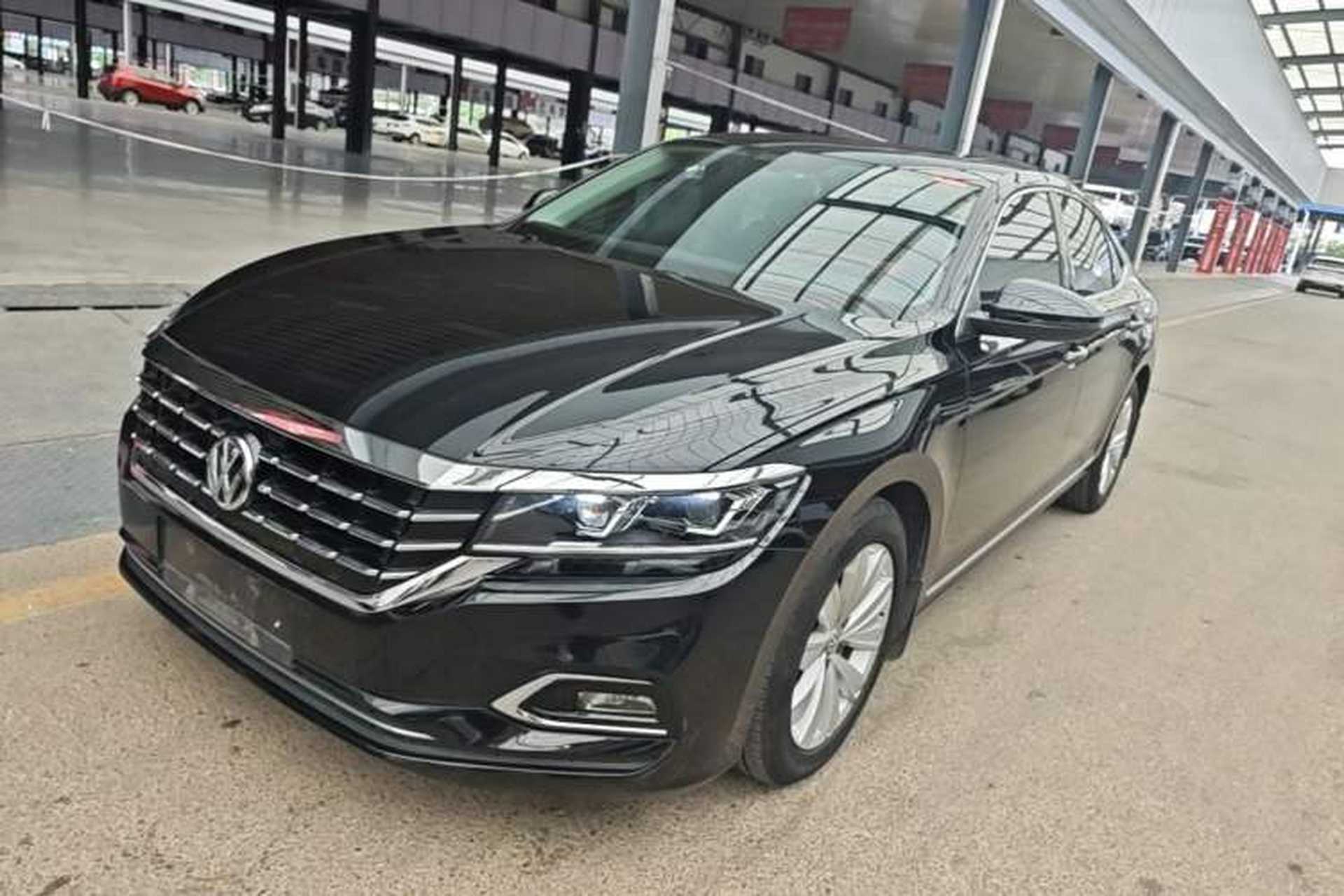 Used Volkswagen Passat 2019 330TSI Elite Edition China VI Front Left 45 Deg
