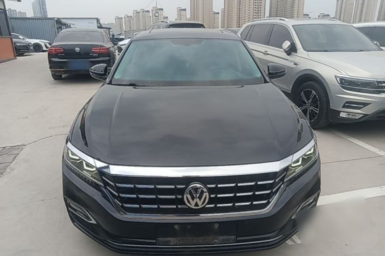 Used Volkswagen Passat 2019 380TSI Luxury Edition China VI Standard Front