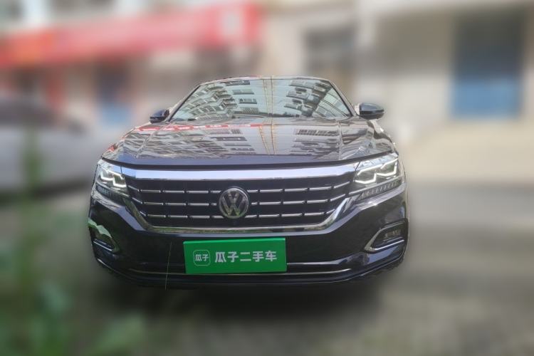 Used Volkswagen Passat 2019 380TSI Prestige Edition China VI Standard Front