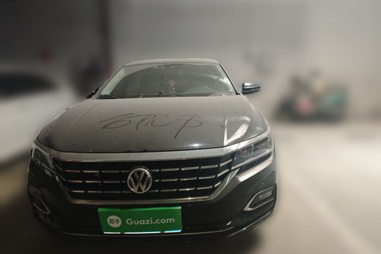 Used Volkswagen Passat 2019 330TSI Elite Edition China VI Front
