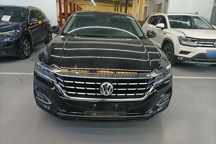 Used Volkswagen Passat 2019 330TSI Luxury Edition China VI Standard Front