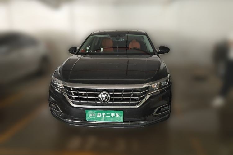 Used Volkswagen Passat 2019 330TSI Elite Edition China VI Front