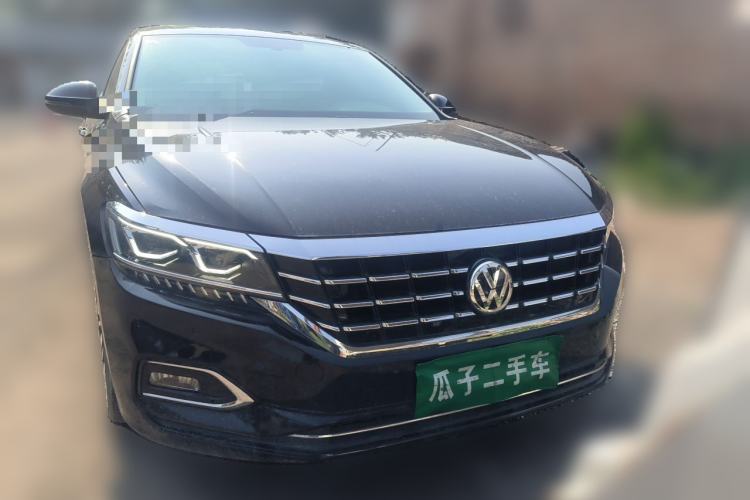 Used Volkswagen Passat 2019 330TSI Luxury Edition China VI Standard Front