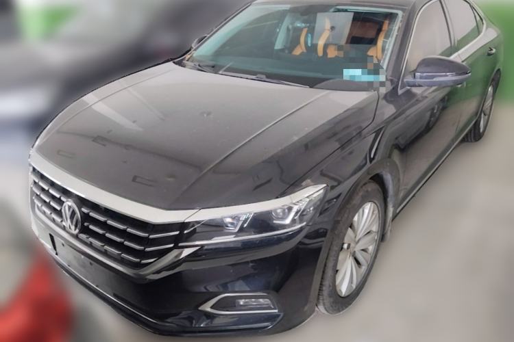Used Volkswagen Passat 2019 330TSI Elite Edition China VI Front