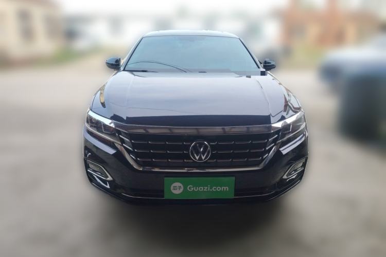 Used Volkswagen Passat 2019 330TSI Elite Edition China VI Front