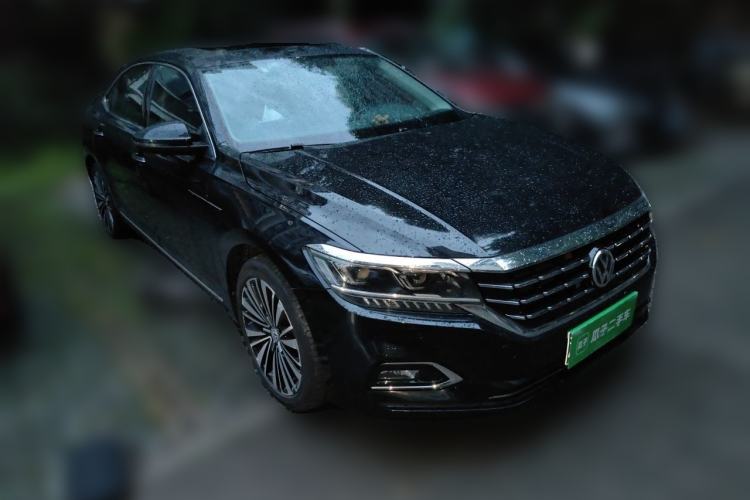 Used Volkswagen Passat 2019 330TSI Prestige Edition China V Standard Front Right 45 Deg