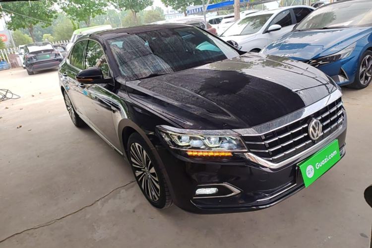 Used Volkswagen Passat 2019 330TSI Prestige Edition China V Standard Front Right 45 Deg